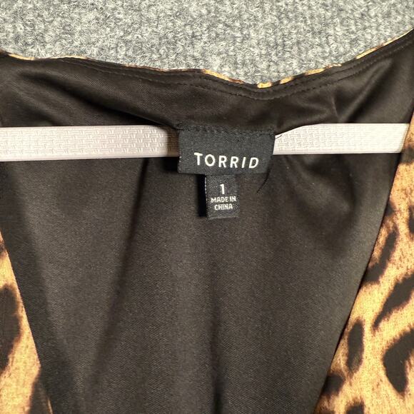 Torrid Sz 1 Leopard Print  Faux Wrap Shift Dress Yellow Asymmetrical Hem V Neck - Picture 8 of 12